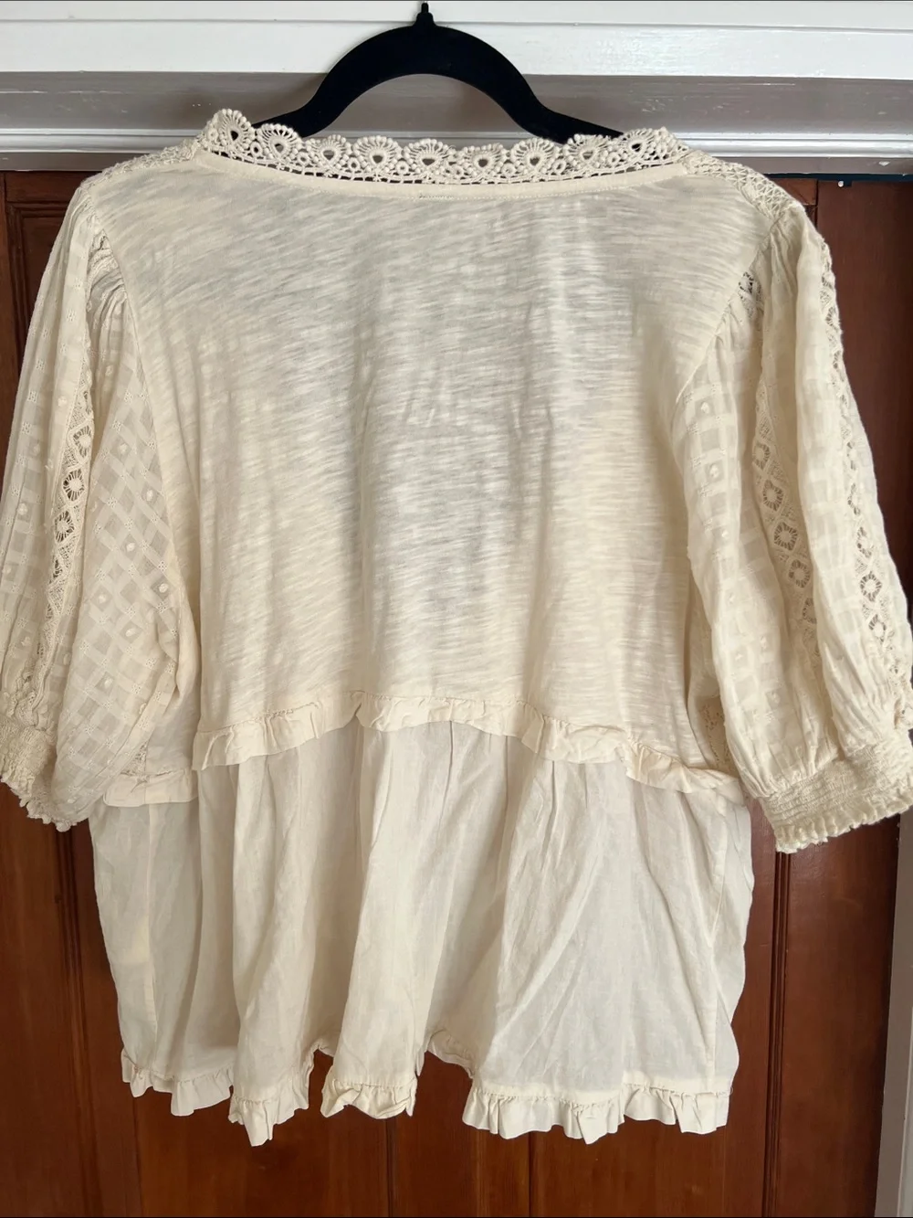 Anthropology size, extra large Boho Lace Tie-Front Cream Women's Top New!